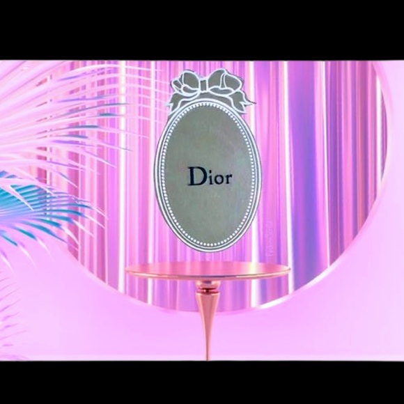 Christian Dior Authentic Lady Dior Laser Etched Ribbon Detail Coquette Mirror - Picture 16 of 17